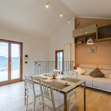 דירה Altido Splendid Flat With Terrace & Magnificent View