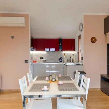 Apartment Altido Splendid Flat With Terrace & Magnificent View