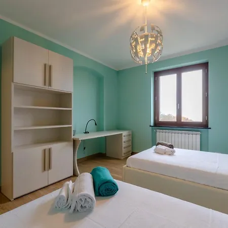 דירה Altido Splendid Flat With Terrace & Magnificent View *